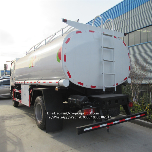 sinotruk 4x2 10 ton capacity fuel tank truck