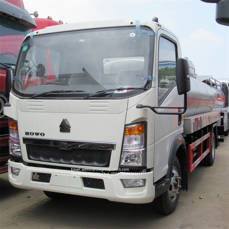 sinotruk howo 3000-5000l 5m3 sus304 stainless milk truck