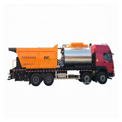 sinotruk truck mounted 22cbm 26cbm synchronous chip sealer