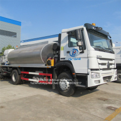 Sinotruk howo asphalt tank truck capacity 12tons -15tons