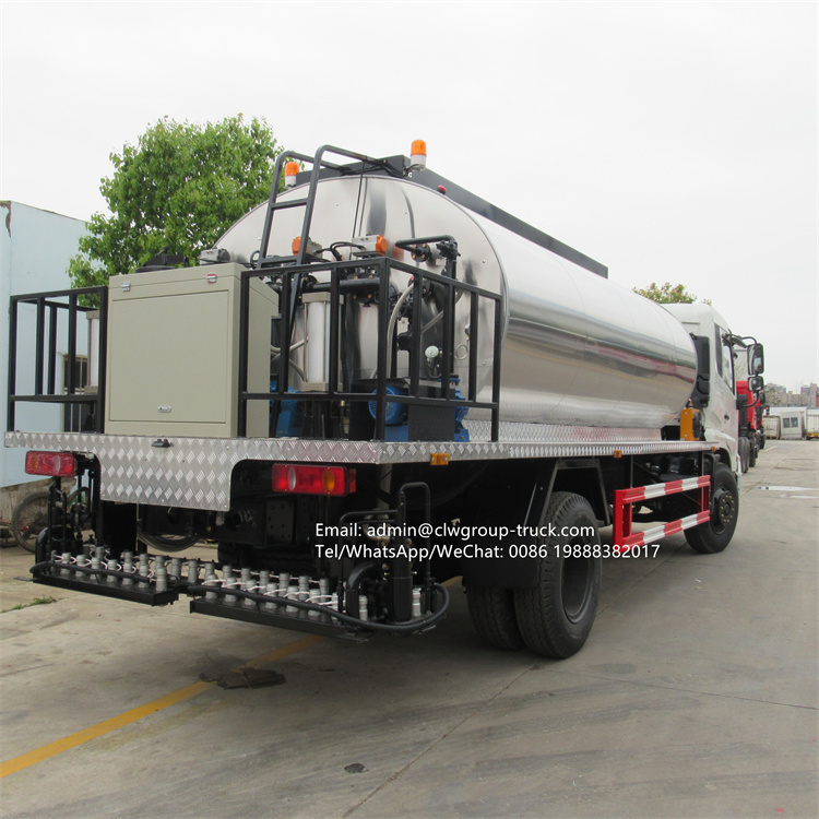 Dongfeng 4x2 truck mounted bitumen sprayer