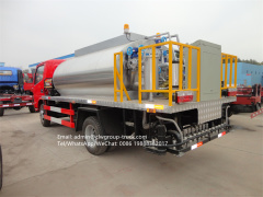 Dongfeng 3tons 4 tons bitumen emulsion spraying truck