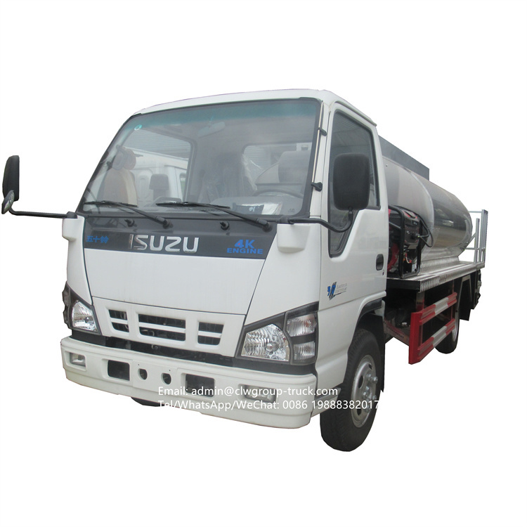 Isuzu 3000l-5000l bitumen sprayer truck