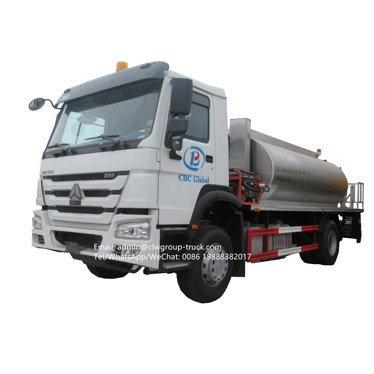 Sinotruk howo asphalt tank truck capacity 12tons -15tons