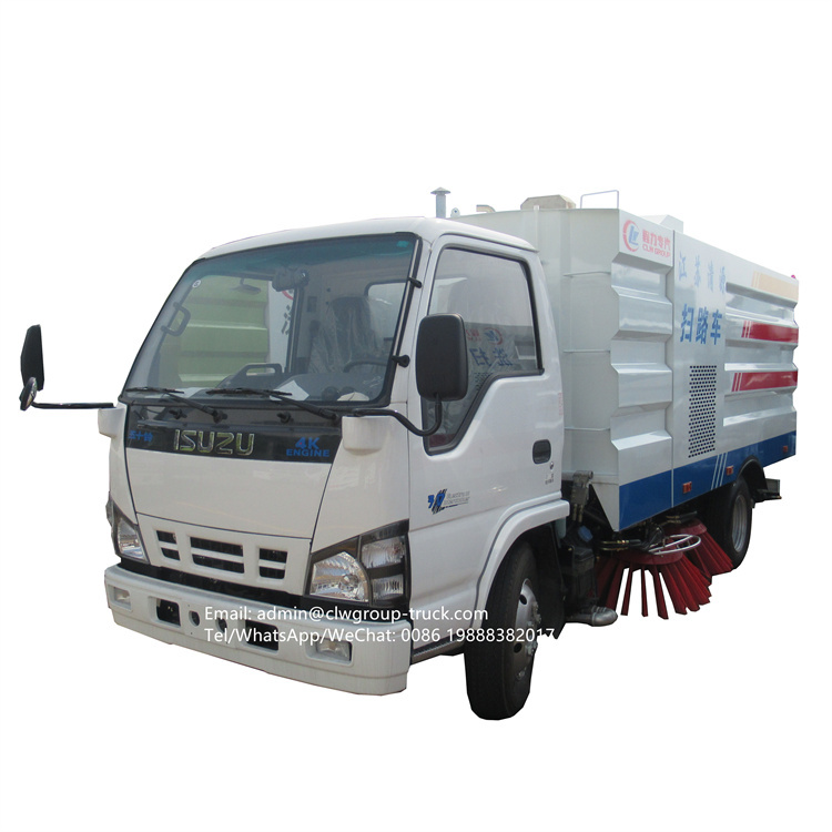isuzu japan street vacuum cleaner truck water tank 2.5m3 dust bin 5m3