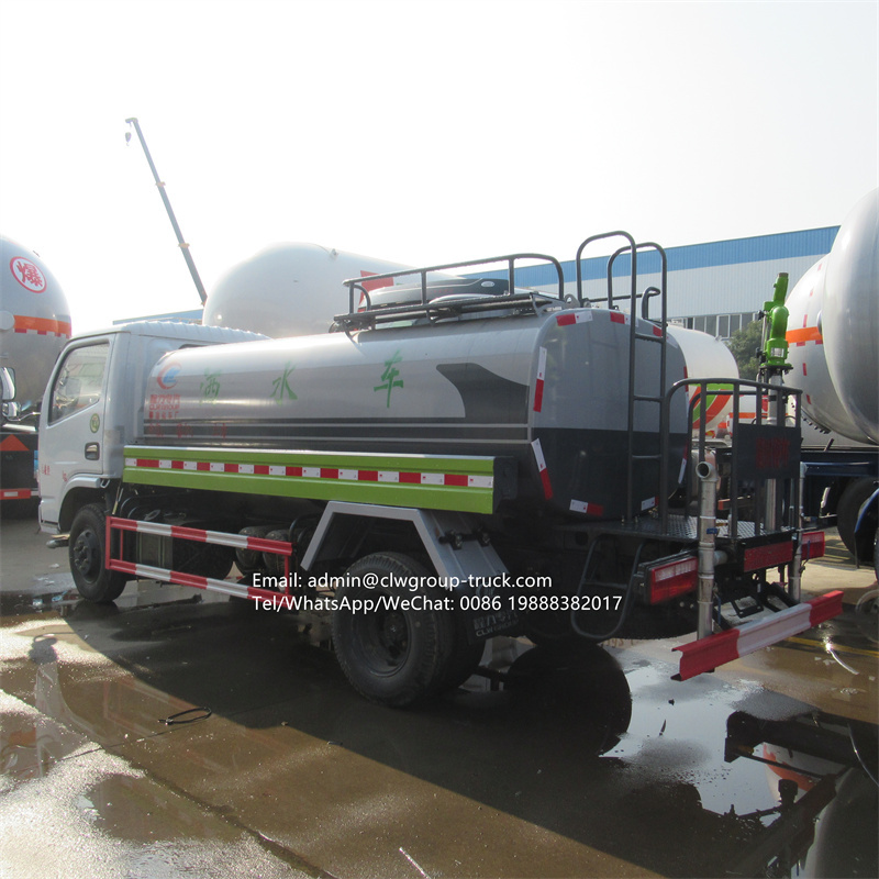 dongfeng 4x2 chaochai engine 95hp water truck 5 cubic meters