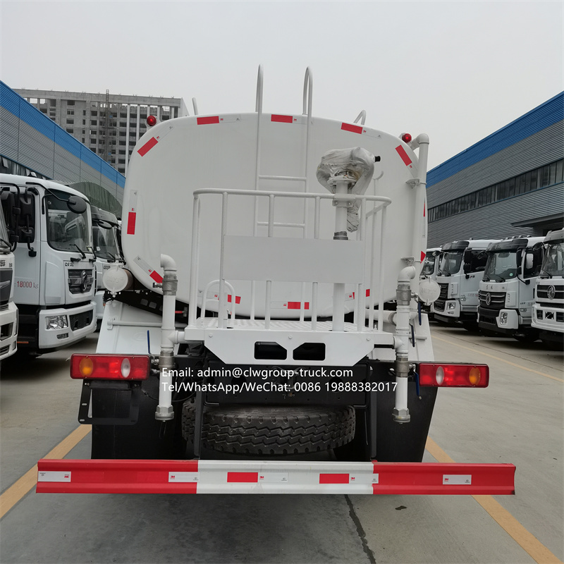 dongfeng carbon steel sprinkler 6x6 water carrier truck