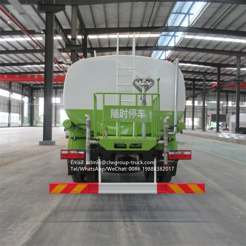 dongfeng D9 truck portable water spraying