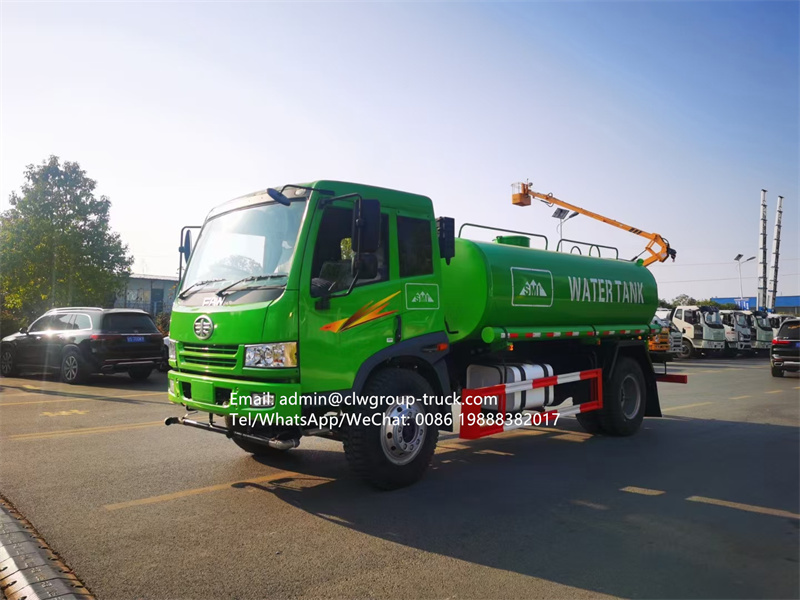FAW 4x2 3000 gallons water tanker truck price