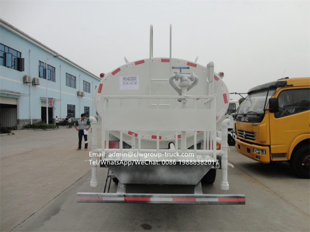Foton 12000l water spraying road water sprinkler car price