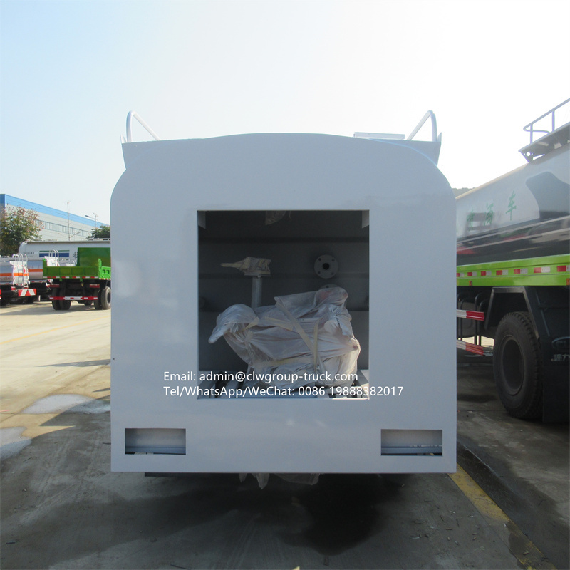 Isuzu new street water spraying truck 4tons