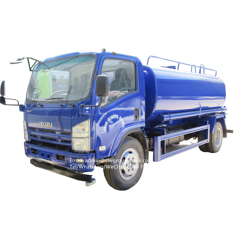 Isuzu 4x2 new 8 tons drinking water tanker irrigation sprinkler truck for sale