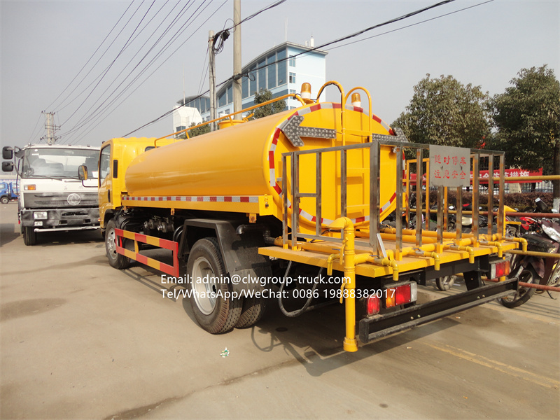 Isuzu 8000l street sprinkler water tanker truck for sale