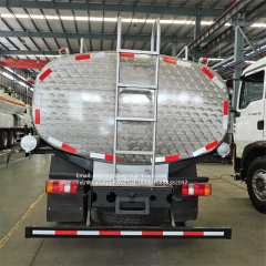 Sinotruk 5000l anti corrosion water cannon vehicle