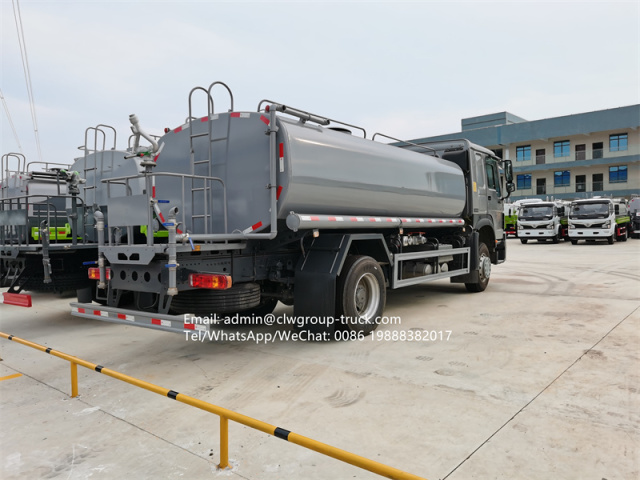 Sinotruk howo 4000 gallon stainless steel water tank cistern truck