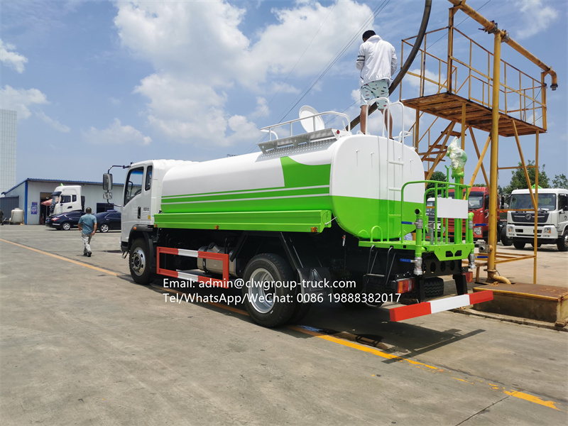 sinotruk 160hp agricultural water sprinkler truck
