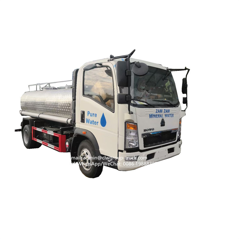Sinotruk 5000l anti corrosion water cannon vehicle
