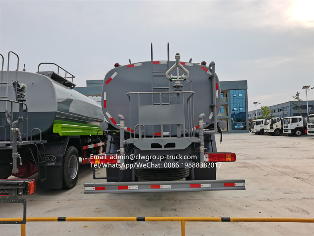 Sinotruk howo 4000 gallon stainless steel water tank cistern truck