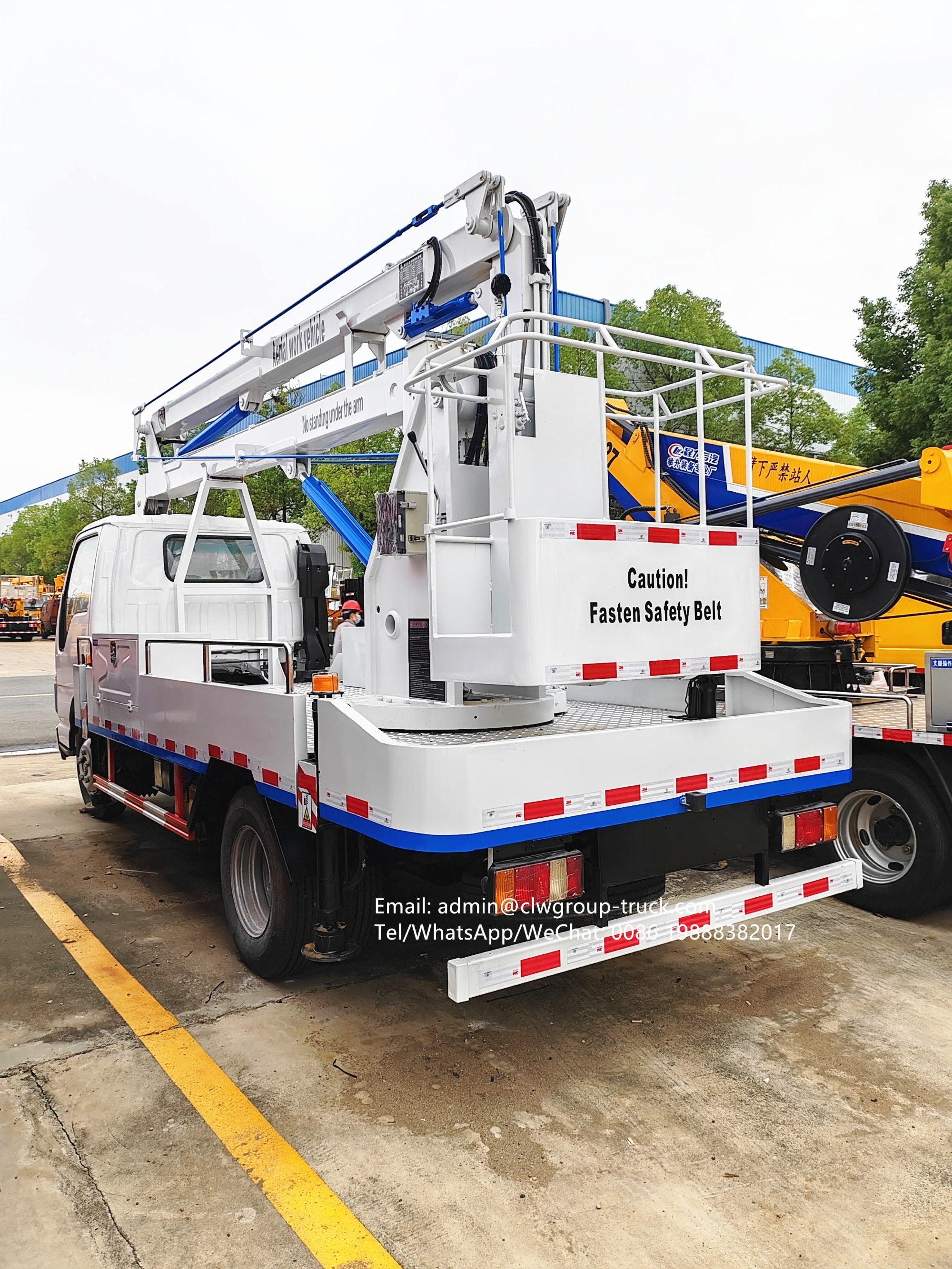 Isuzu 98hp 12m 14m 16m truck mounted man lift aerial platform