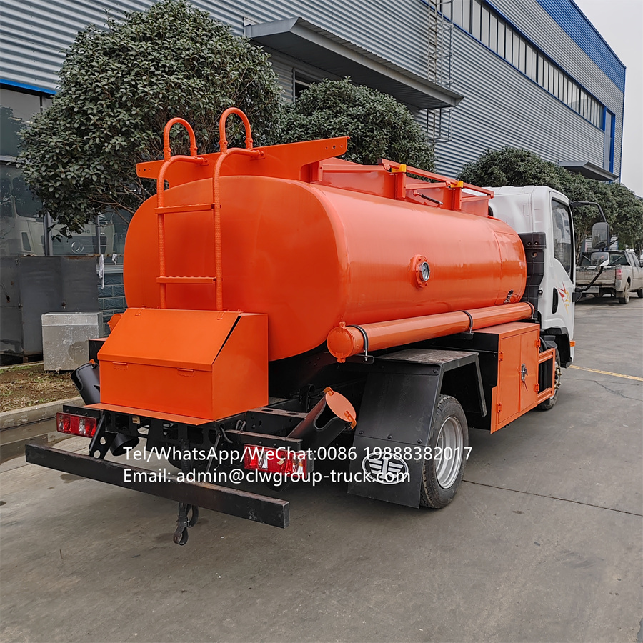 FAW small 3000 litres mini fuel tanker truck,Chengli Special Automobile Co.,Ltd,FAW 6 wheeler oil tanker truck 3000 litres fuel bobtail truck