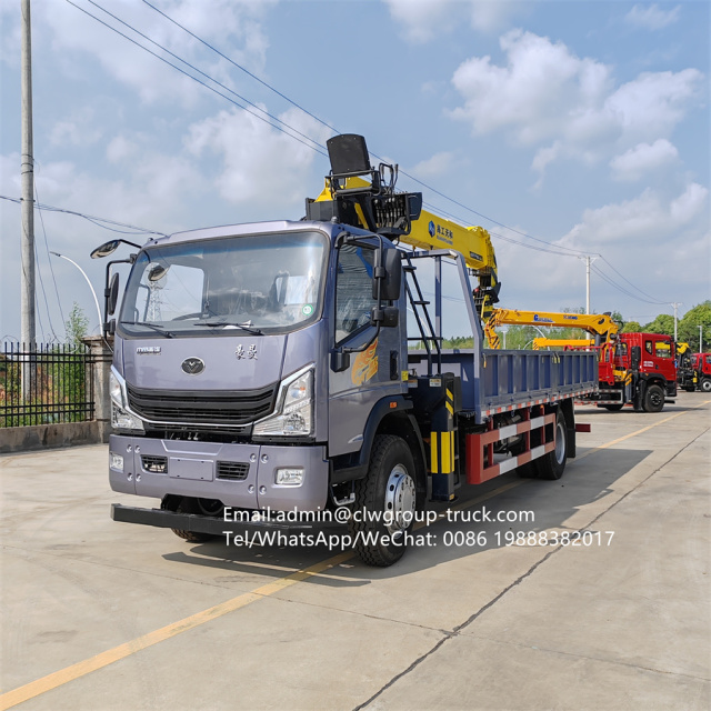 Sinotruk homancn truck with brick crane 5tons 6.3tons,Chengli Special Automobile Co.,Ltd,Sinotruk homancn xcmg 5 tons telescopic delivery truck crane 6.3tons