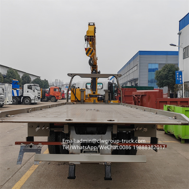 Isuzu 4 tons telescopic crane mounted flatbed tow truck,Chengli Special Automobile Co.,Ltd,Isuzu telescopic boom crane breakdown tow truck wrecker slide bed