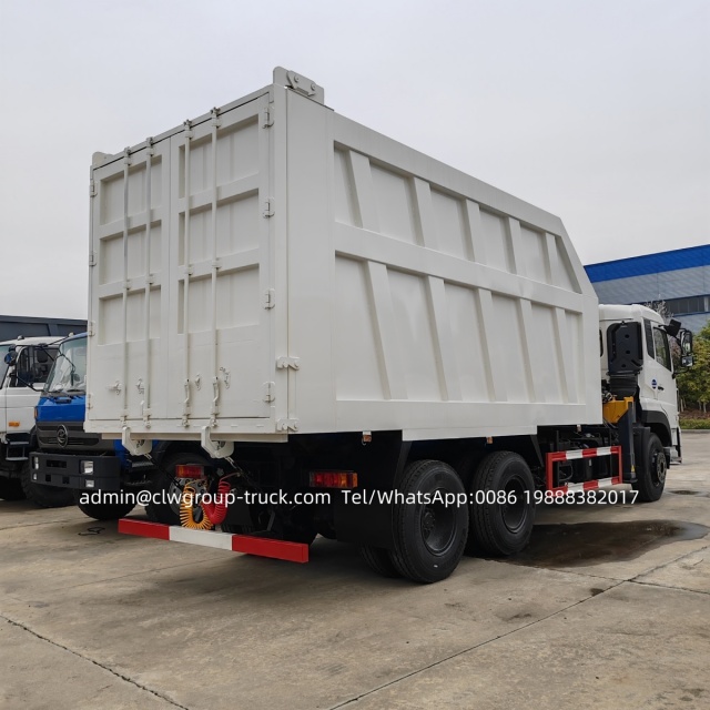 CLW heavy duty knuckle boom tipper truck with gripper for iron scrap,Chengli Special Automobile Co.,Ltd,CLW dump tipper box with knuckle bom gripper folding truck crane