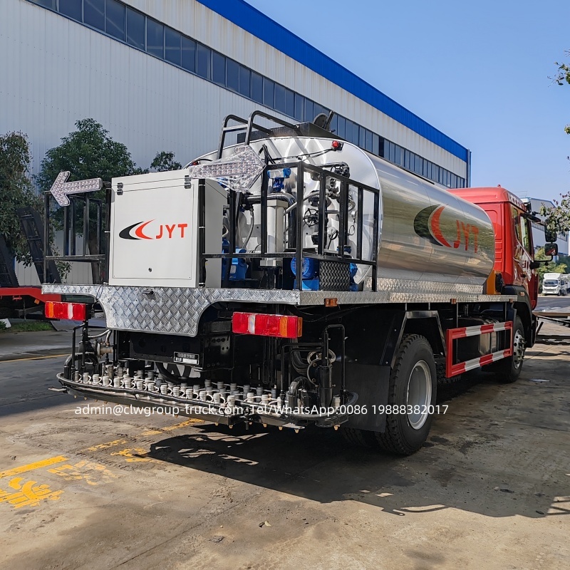 Sinotruk 12tons bitumen bowser hot asphalt distributor truck,Chengli Special Automobile Co.,Ltd,Sinotruk howo bitumen pump heater sprayer liquid asphalt truck