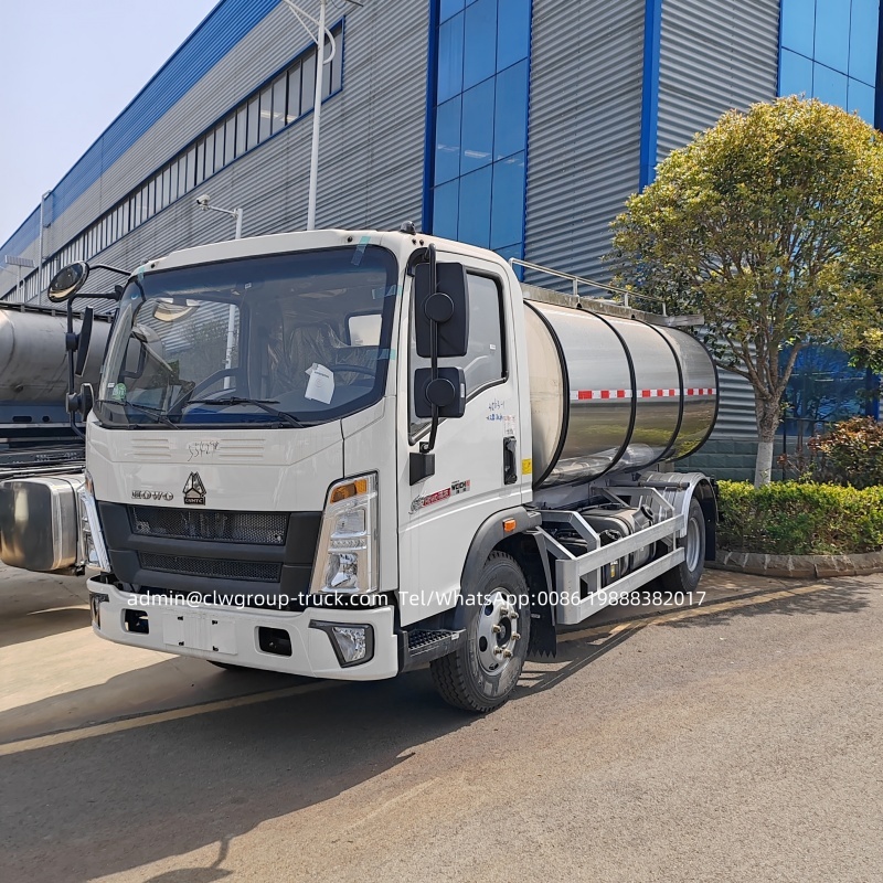 Sinotruk 6 tons fresh milk truck mounted milk tanks for sale,Chengli Special Automobile Co.,Ltd,Sinotruk howo stainless steel tanker truck mount milk tank for sale