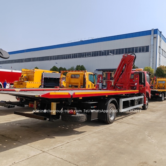 Isuzu 3.tons knuckle boom tilt and slide platform flatbed recovery truck,Chengli Special Automobile Co.,Ltd,Car towing crane tilt and slide flatbed winch isuzu recovery truck