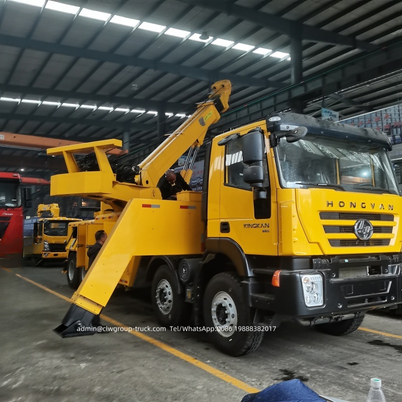 IVECO hongyan 12 wheeler 8x4 30tons lifting 50tons towing wrecker truck,Chengli Special Automobile Co.,Ltd,IVECO emergency rescue recovery crane boom rotator wrecker truck