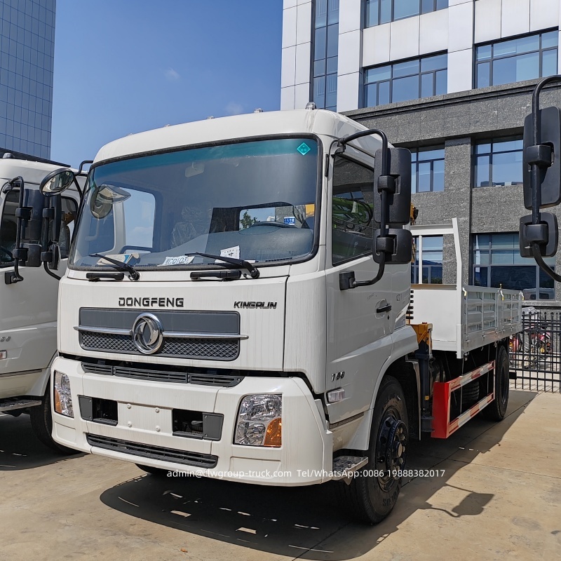 cargo truck 4x4 dongfeng