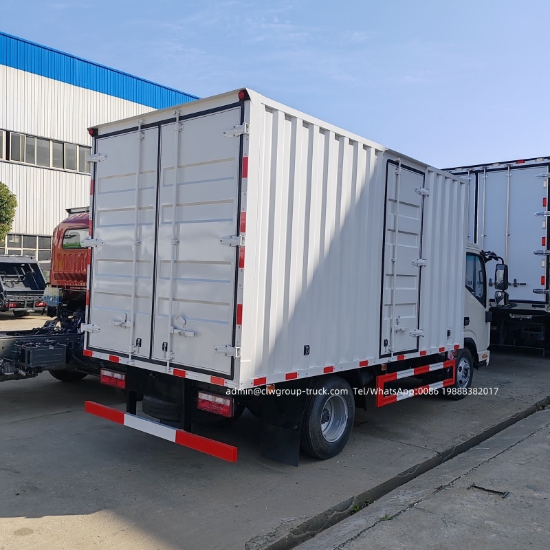 4x2 box van truck
