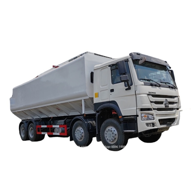 bulk feed delivery truck