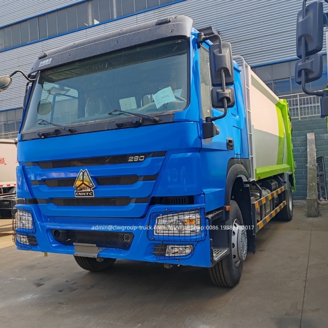 sinotruk howo waste transfer compactor