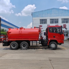 sludge suction truck