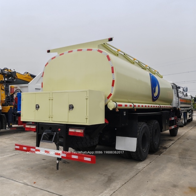 25000 liter fuel tanker truck