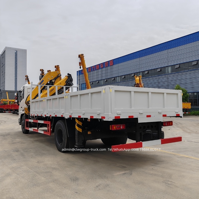truck mounted telescopic crane