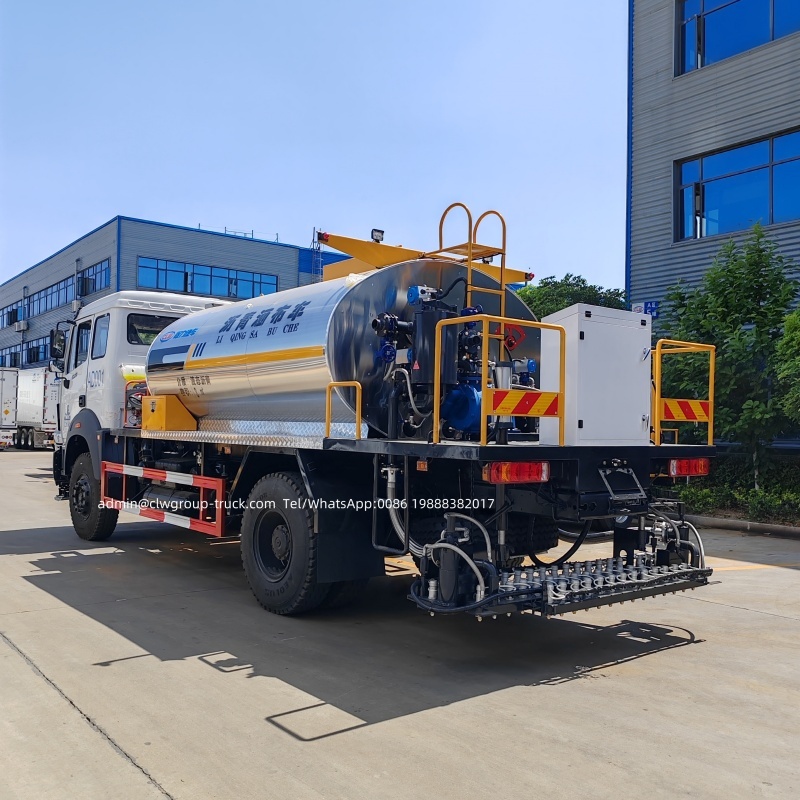 4*2 bitumen sprayer truck asphalt truck for sale