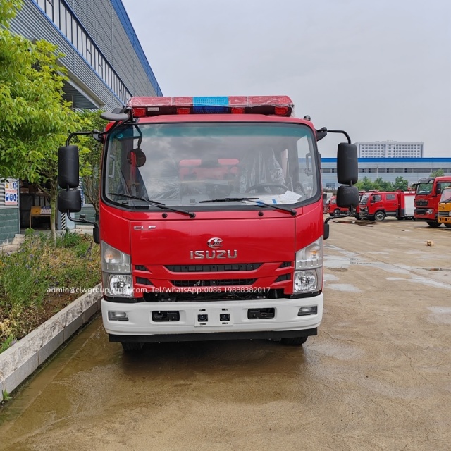 ISUZU 4 tons fire truck