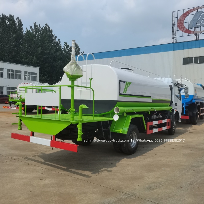 8000 liter water tank truck