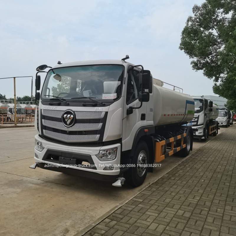 water spray truck body