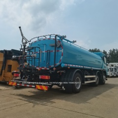 water sprinkler truck