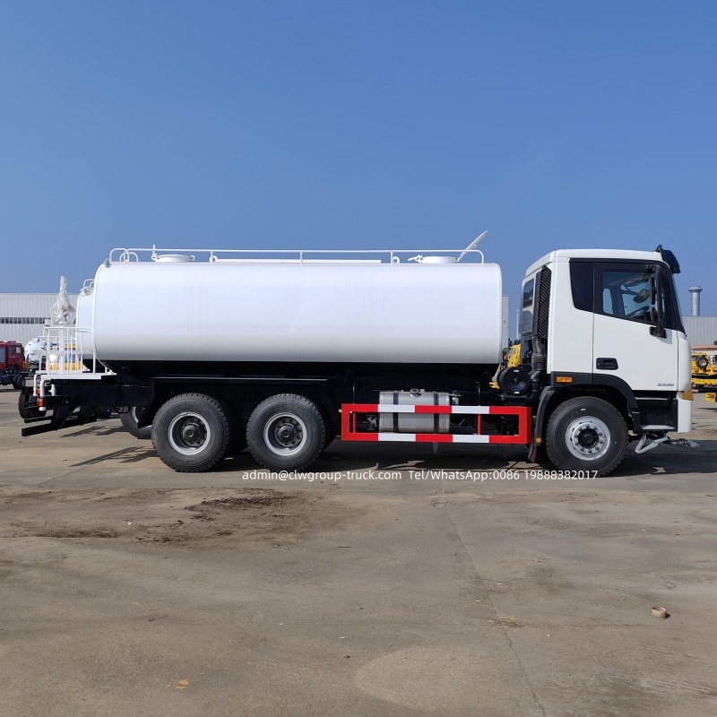 heavy water sprinkler trucks