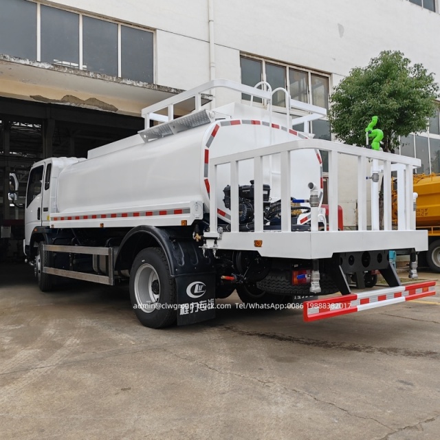 irrigation sprinkler truck 