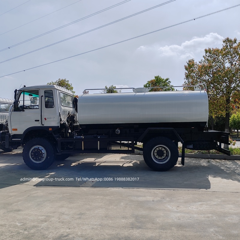 8000l water truck price 