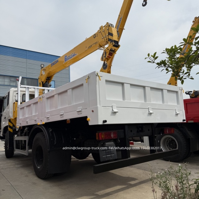 dongfeng 8 ton truck crane