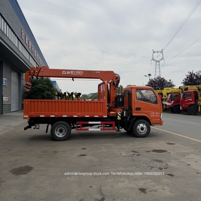 mini crane dump truck