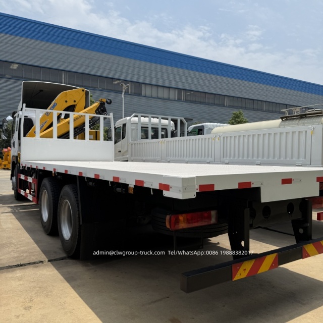 6x4 folding arm crane