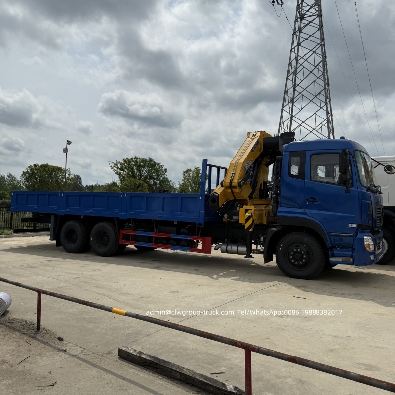 knuckle crane with winch